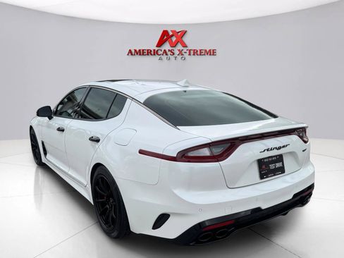 Used 2021 Kia Stinger GT1 RWD image 4