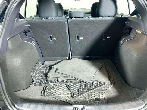 Used 2023 Nissan Kicks SV image 31