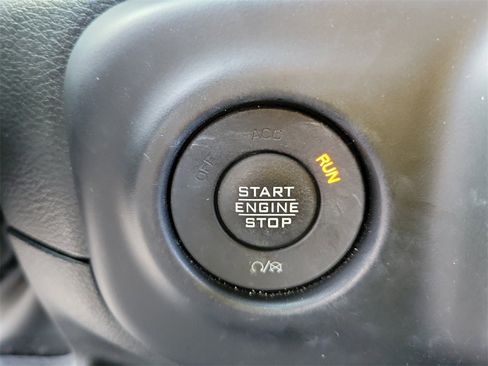 Used 2023 Jeep Wrangler Unlimited Rubicon 4xe w/ Steel Bumper Group image 30