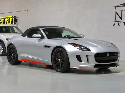 Used 2014 Jaguar F-TYPE S image 41