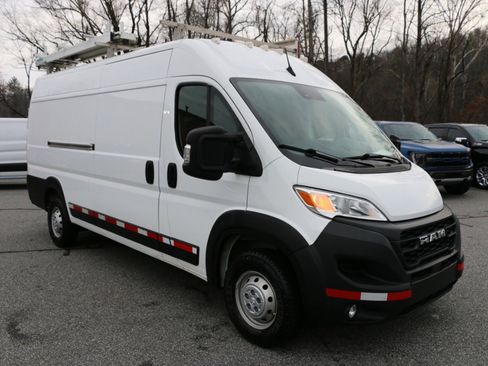 Used 2023 RAM ProMaster 3500 w/ Lane Management Group image 9