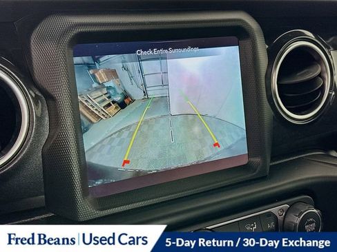 Used 2022 Jeep Wrangler Unlimited Rubicon w/ Xtreme Recon 35" Tire Package image 15