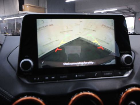 Used 2021 Nissan Sentra SV FWD image 19