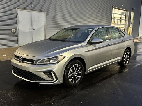 New 2025 Volkswagen Jetta S image 3