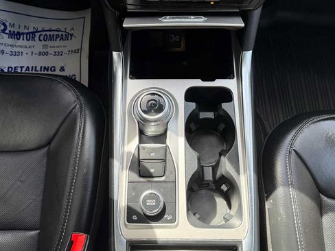 Used 2022 Ford Explorer Limited w/ Equipment Group 301A AWD/4WD image 24