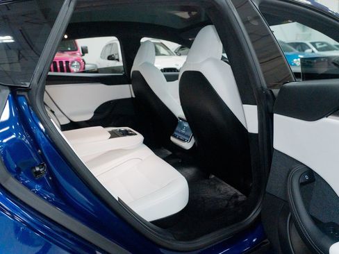 Used 2023 Tesla Model S Plaid image 37