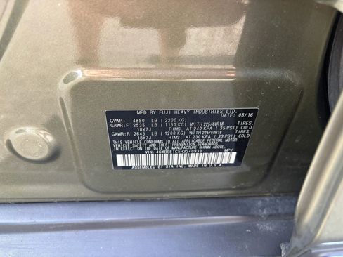 Used 2017 Subaru Outback 3.6R Touring AWD/4WD image 15