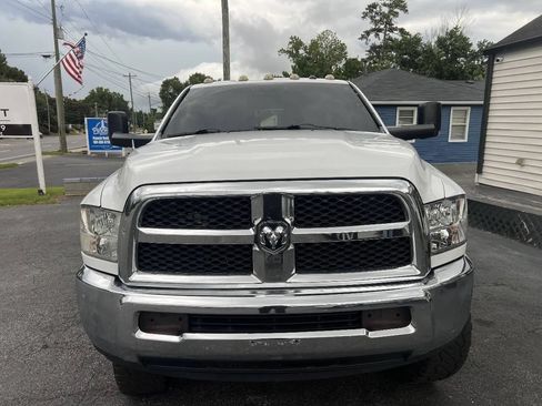 Used 2015 RAM 2500 SLT w/ Luxury Group AWD/4WD image 2