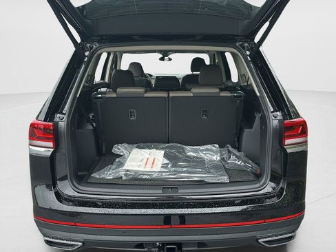 New 2026 Volkswagen Atlas SEL image 12