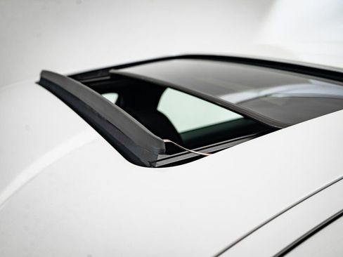 Certified 2025 BMW 530i xDrive image 14