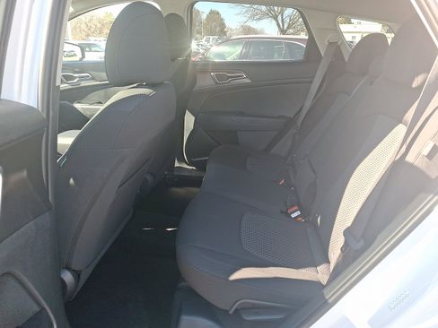 New 2026 Kia Sportage LX image 6