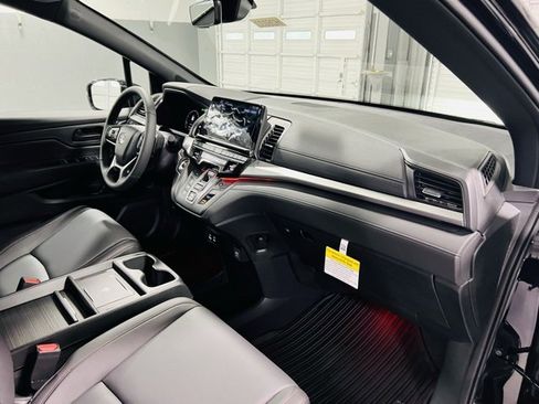 New 2026 Honda Odyssey Sport-L image 32