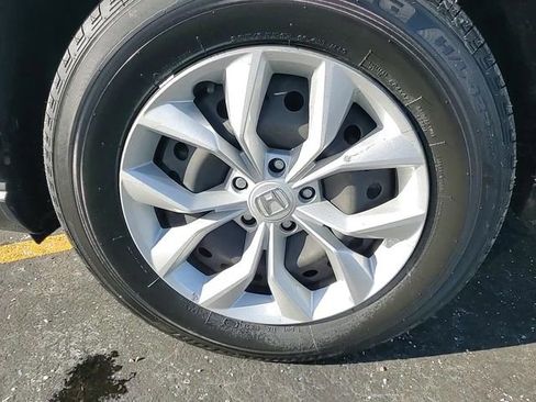 Used 2023 Honda CR-V LX image 8