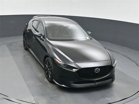 Used 2024 MAZDA MAZDA3 Hatchback w/ Appearance Package image 37