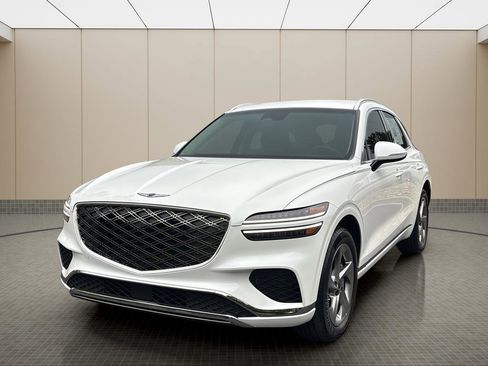 Certified 2026 Genesis GV70 2.5T AWD/4WD image 1