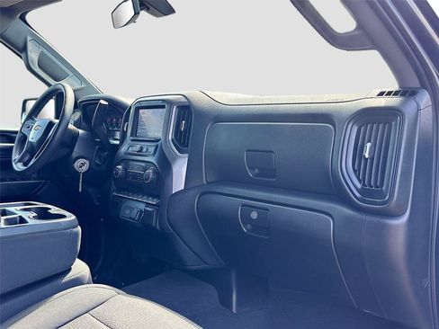 Used 2020 Chevrolet Silverado 1500 Custom w/ Custom Value Package RWD image 27