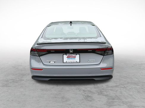 Used 2024 Honda Accord Sport image 5