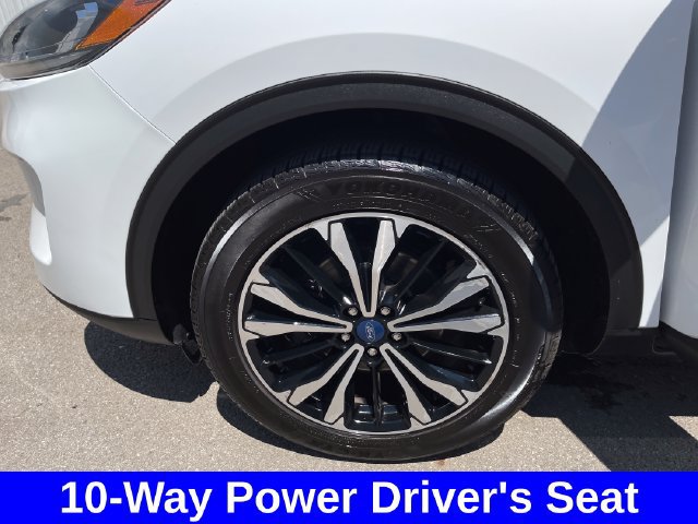 Used 2021 Ford Escape SE w/ SE Sport Appearance Package AWD/4WD image 21