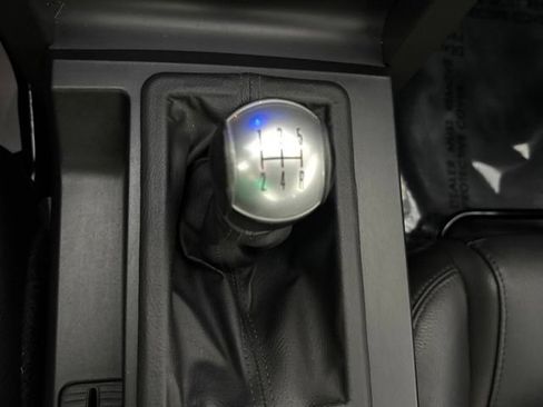 Used 2006 Ford Mustang GT Premium RWD image 21