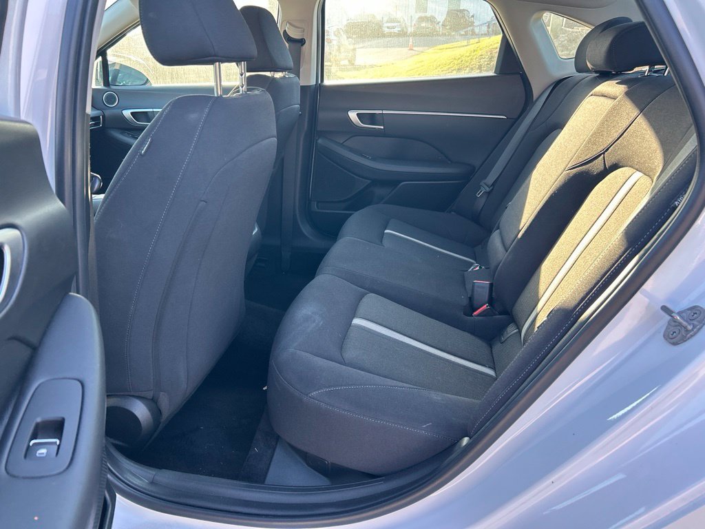 Used 2025 Hyundai Sonata SEL FWD image 9