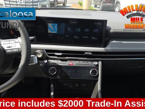 Used 2025 Hyundai Sonata SEL FWD image 26