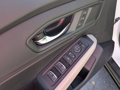 Used 2023 Honda Accord EX-L image 15