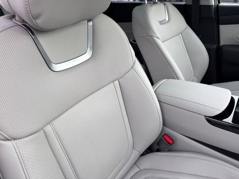 New 2026 Hyundai Tucson Limited image 28