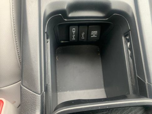 Used 2019 Honda CR-V Touring image 26