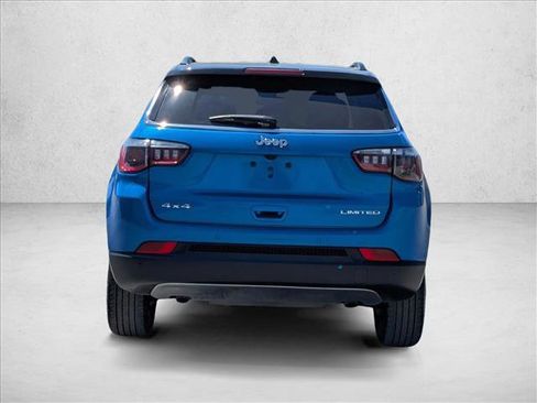Used 2024 Jeep Compass Limited image 7