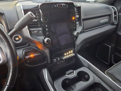 Certified 2020 RAM 3500 Laramie image 21