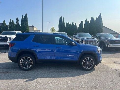 New 2026 GMC Terrain Elevation w/ Elevation Premium Package image 9