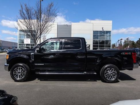 Used 2017 Ford F350 Lariat w/ Lariat Ultimate Package AWD/4WD image 9