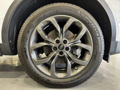 Used 2019 Land Rover Discovery Sport HSE AWD/4WD image 55