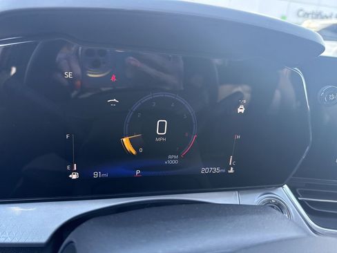 Certified 2024 Chevrolet Trax LT w/ Driver Confidence Package image 18