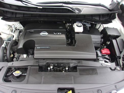 Used 2023 Nissan Murano S image 17