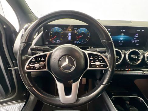 Used 2023 Mercedes-Benz GLA 250 GLA 250 image 17