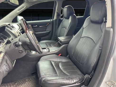 Used 2016 GMC Acadia Denali image 2