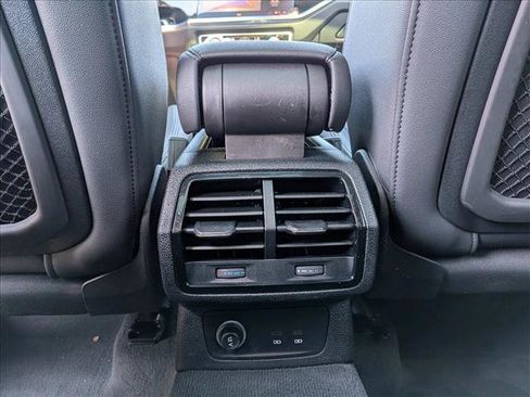 Used 2024 Audi Q3 2.0T Premium AWD/4WD image 16