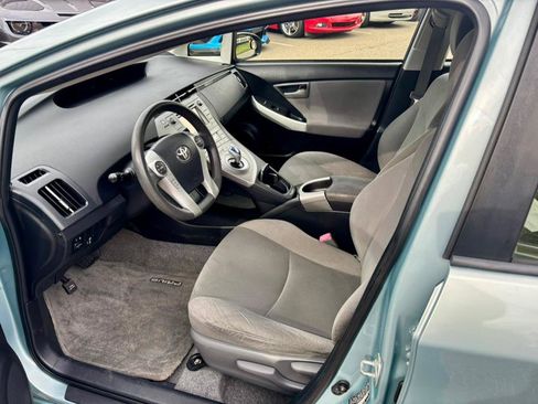 Used 2012 Toyota Prius One image 11