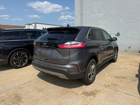 Certified 2021 Ford Edge SEL w/ Convenience Package AWD/4WD image 6