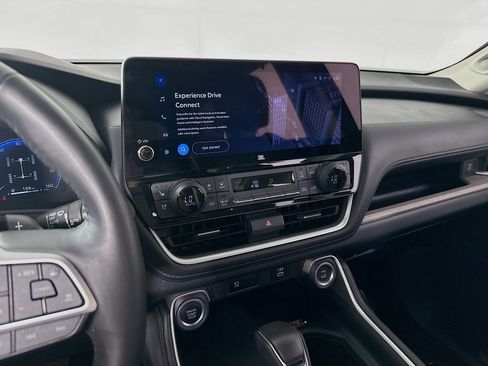 Certified 2024 Toyota Grand Highlander Platinum image 14