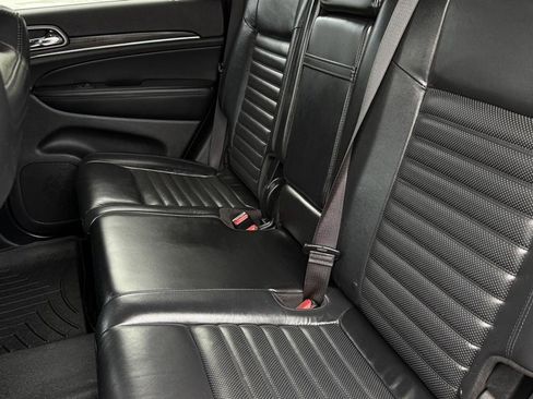 Used 2019 Jeep Grand Cherokee Limited X AWD/4WD image 32