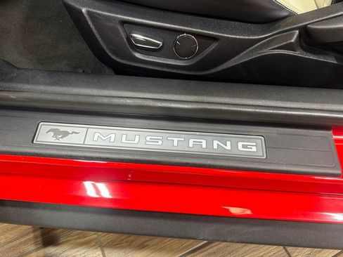 Used 2017 Ford Mustang Premium RWD image 10