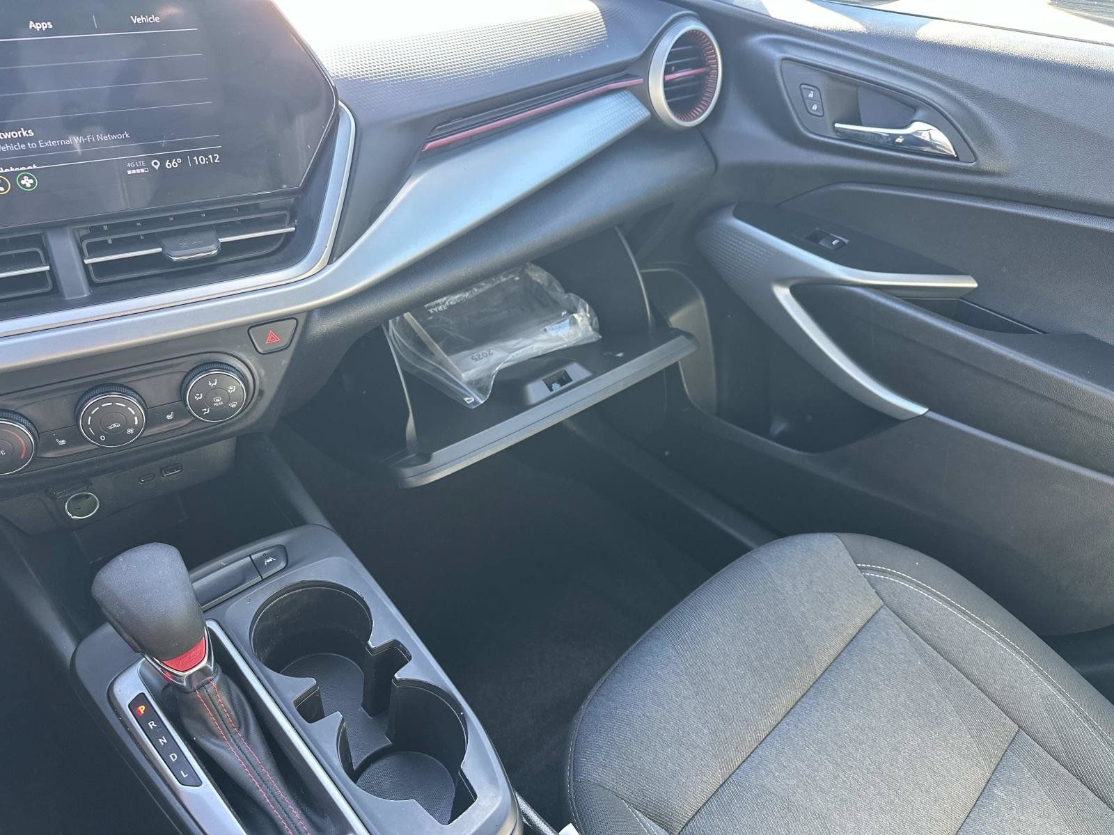 Certified 2025 Chevrolet Trax RS w/ Driver Confidence Package FWD image 30