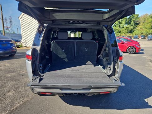 Used 2025 Rivian R1S Adventure image 25