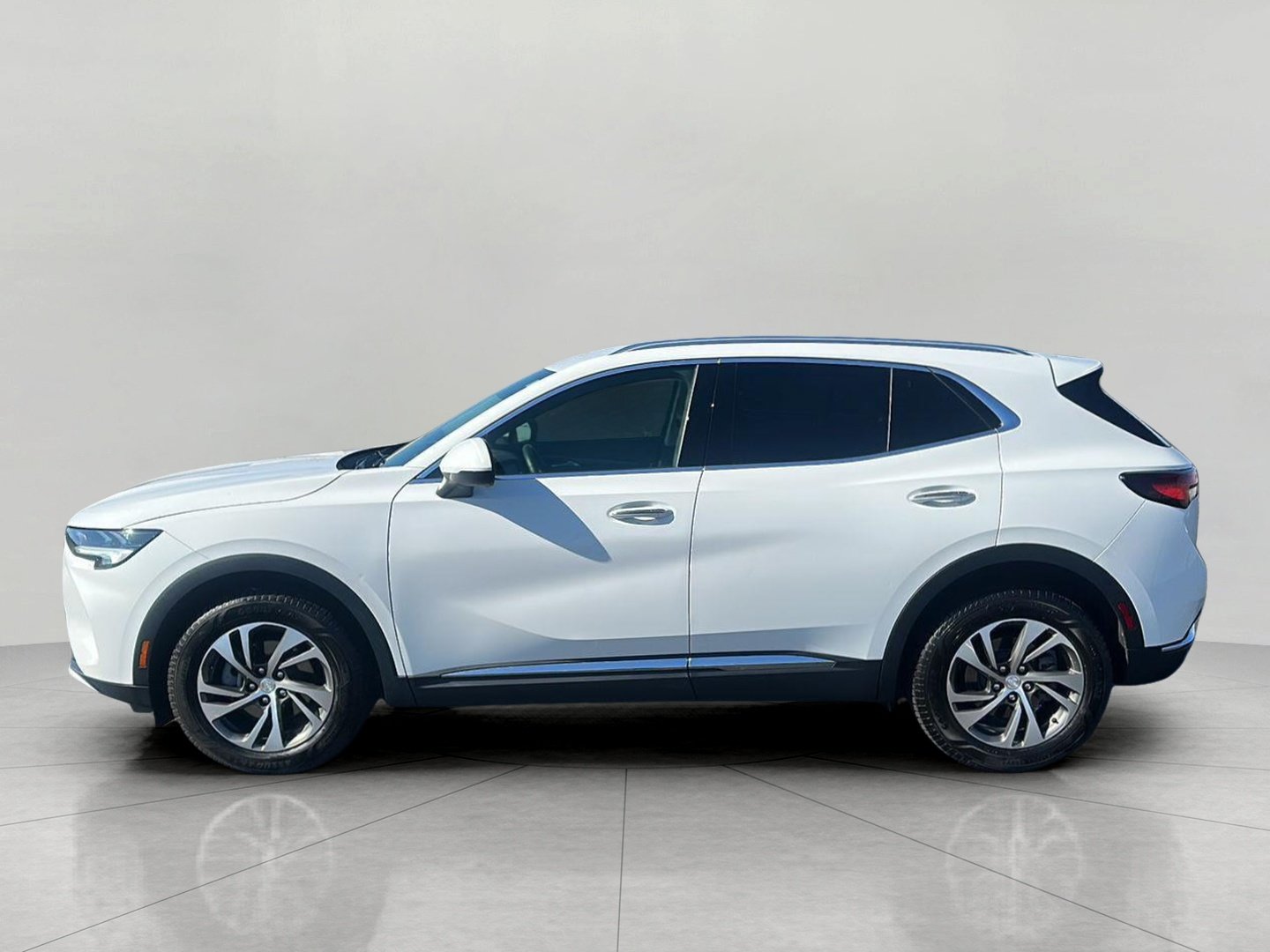 Used 2021 Buick Envision Essence AWD/4WD image 4