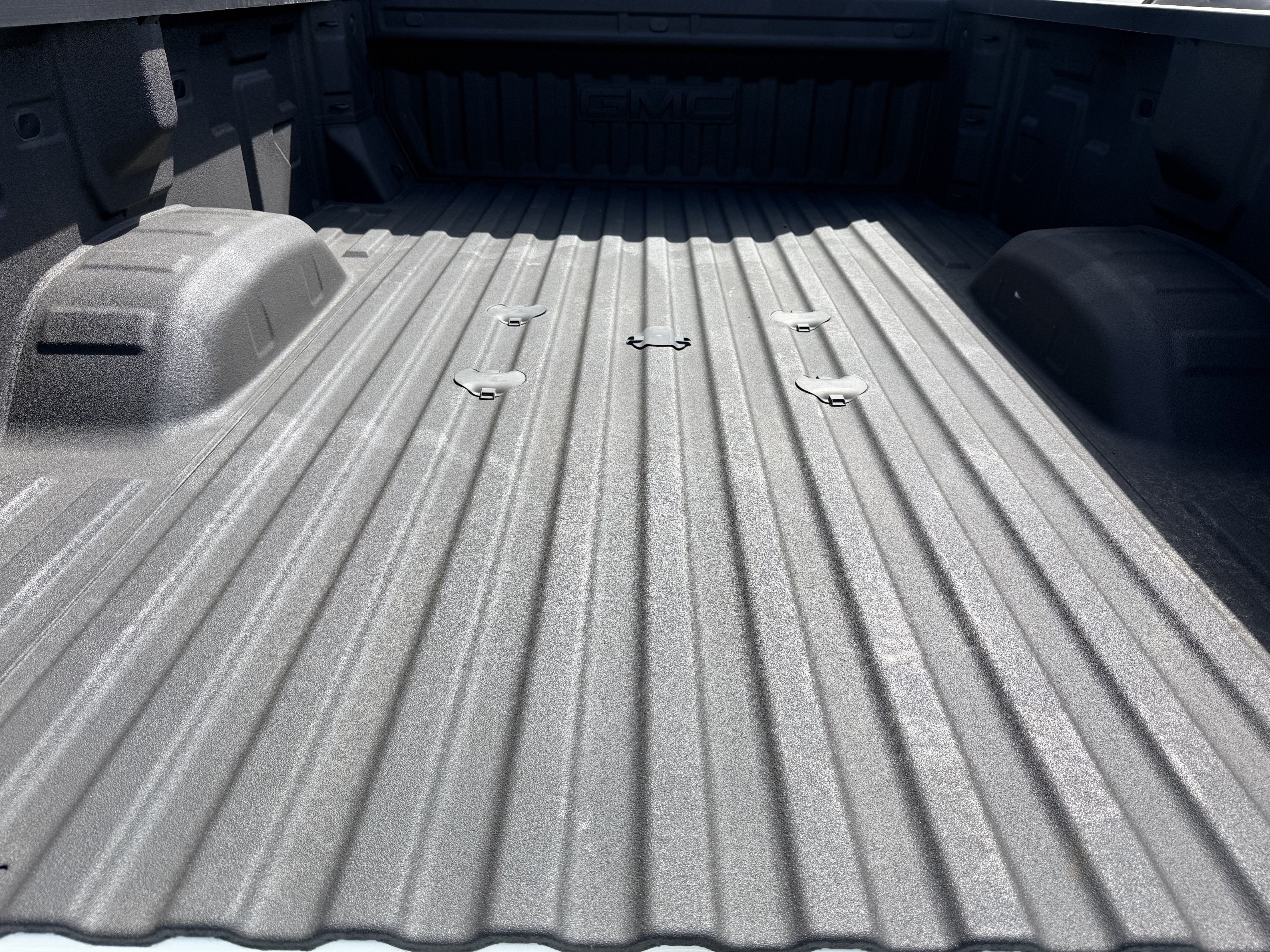 Used 2025 GMC Sierra 3500 Denali AWD/4WD image 28