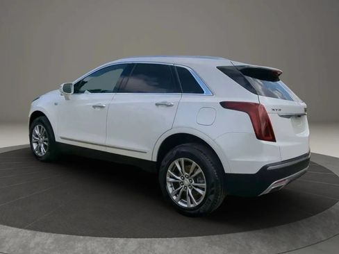 Used 2020 Cadillac XT5 Premium Luxury w/ LPO, Floor Liner Package FWD image 2