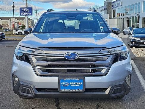 New 2025 Subaru Forester Limited image 2