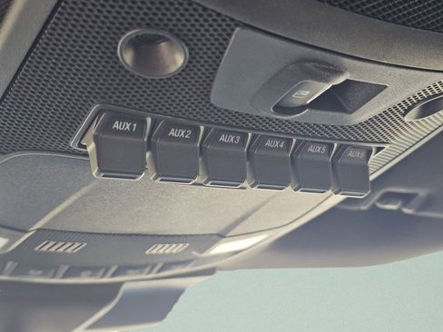 Used 2022 Ford F250 Lariat w/ Lariat Ultimate Package image 15